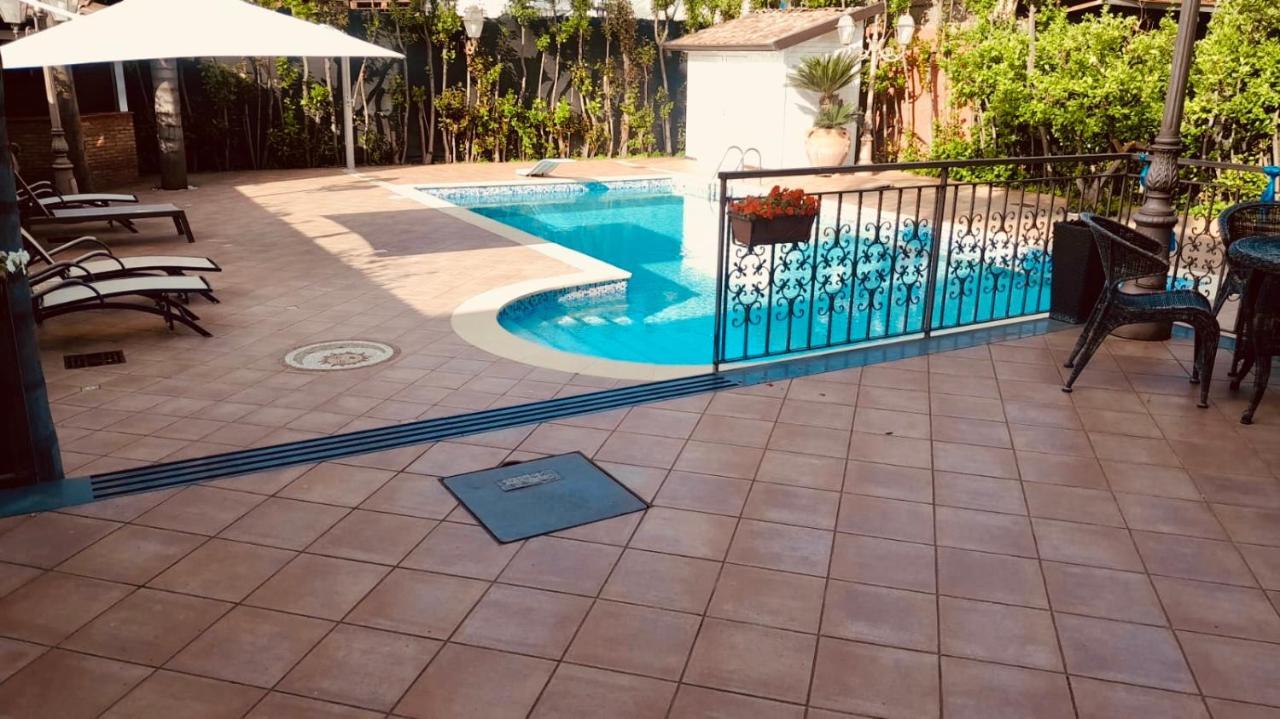 Sofi House-Appartamento In Villa Con Piscina Scafati Exterior foto